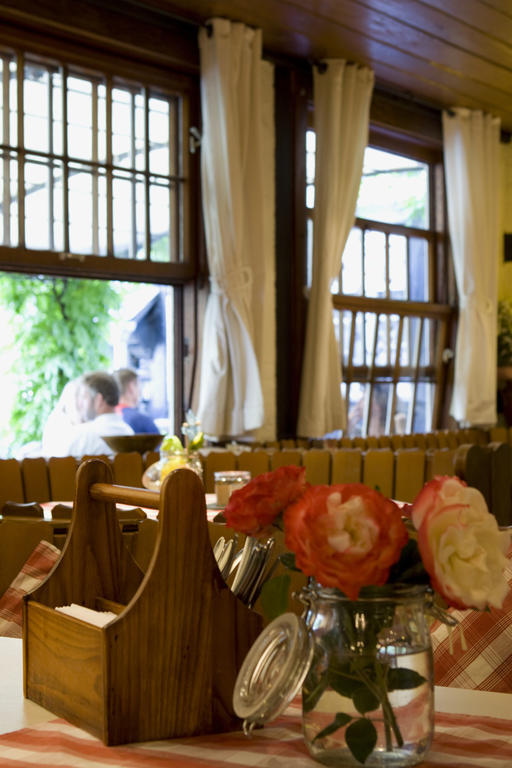 Hotel Lindenwirt Rüdesheim am Rhein Dış mekan fotoğraf